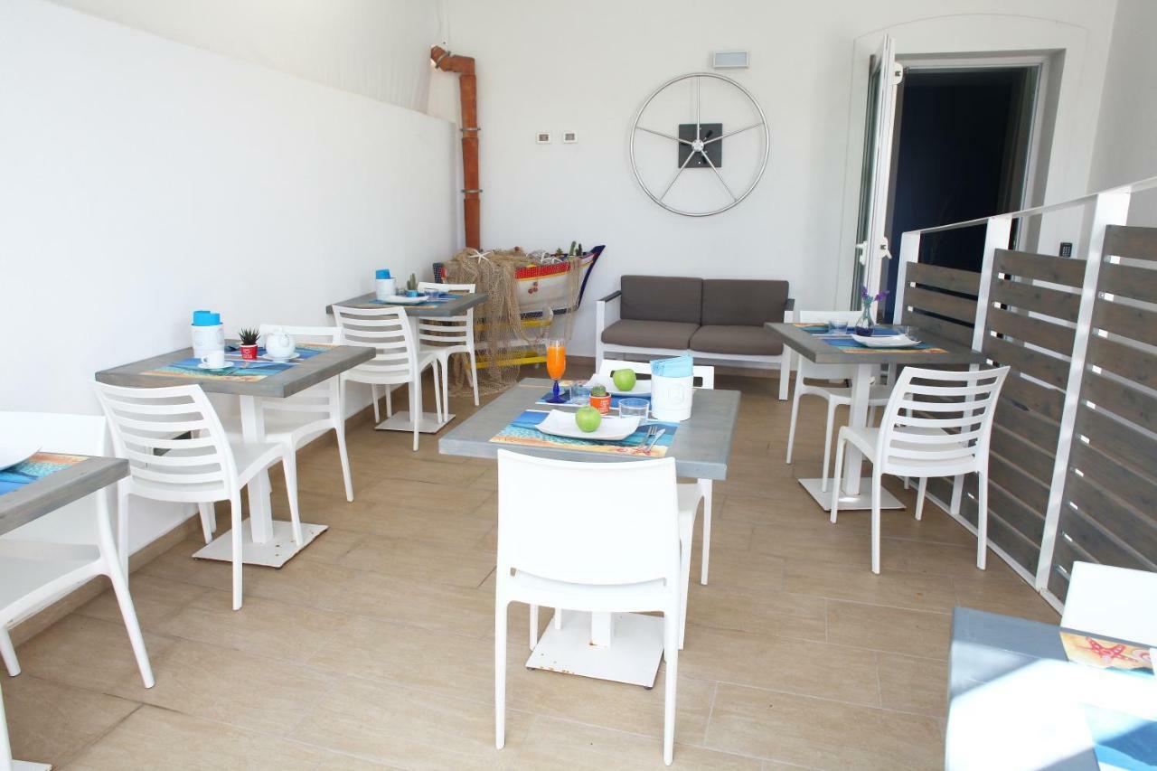سان فيتو لو كابو Rivazzurra Design Rooms المظهر الخارجي الصورة